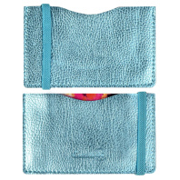 Чехол д/пласт.карт "Наппа голубой металлик" 108*65мм, блинт.тиснение, 2 отд., резинка