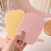 Зеркало с расческой 7,7*10,5 см "Печенька" ассорти дизайнов