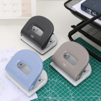 Дырокол Deli PRO  25 лист., металл, ассорти с линейкой