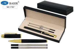 Набор ручка+2 стержня в футляре "Черный" синий