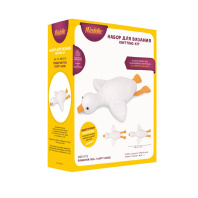 Набор для вязания игрушки "Пушистый гусь" 14+