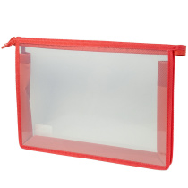 Папка д/тетрад. А4 (325*230*25) молния сверху, пластик "Офис б/цв Красная"