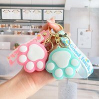 Брелок "Лапка", ПВХ, 6,1*5,8 см, ассорти цветов