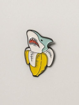 Значок металлический 35мм "Banana shark"