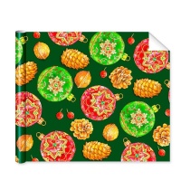 Бумага упаковочная 70*100см "Игрушки на зеленом фоне"